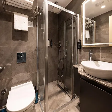 The Nest Hotel 4*