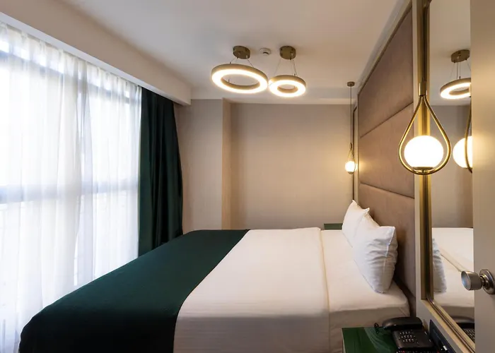 Szálloda The Nest 4*