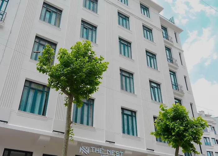 The Nest Szálloda
