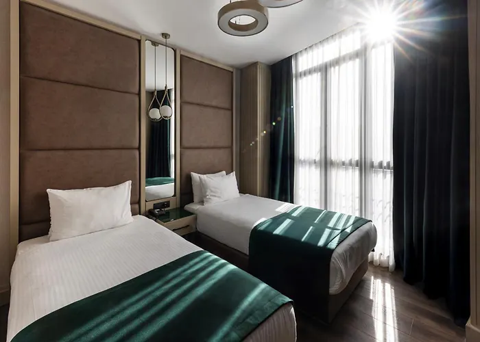 The Nest Szálloda 4*