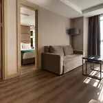 Hotel The Nest 4*