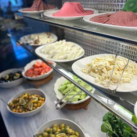 The Nest 4*